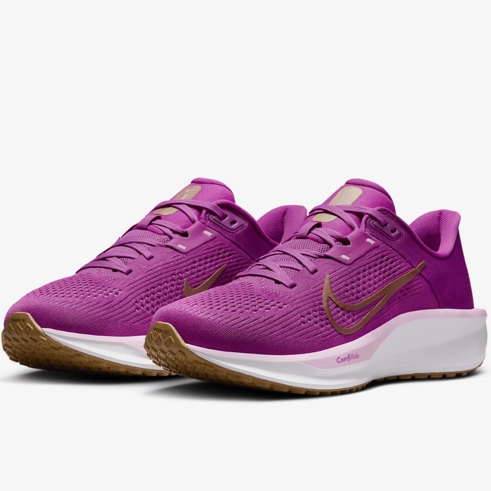 Nike Women's Quest 6 Running Shoes Purple Hot Fuchsia Size 9 NWT